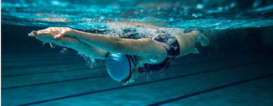 Vos yeux après la natation : comment prévenir la sécheresse et profiter de la piscine en toute sérénité